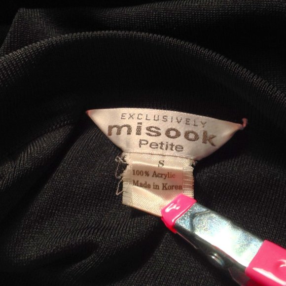 Exclusively Misook Stretch Knit Skirt - Picture 3 of 3